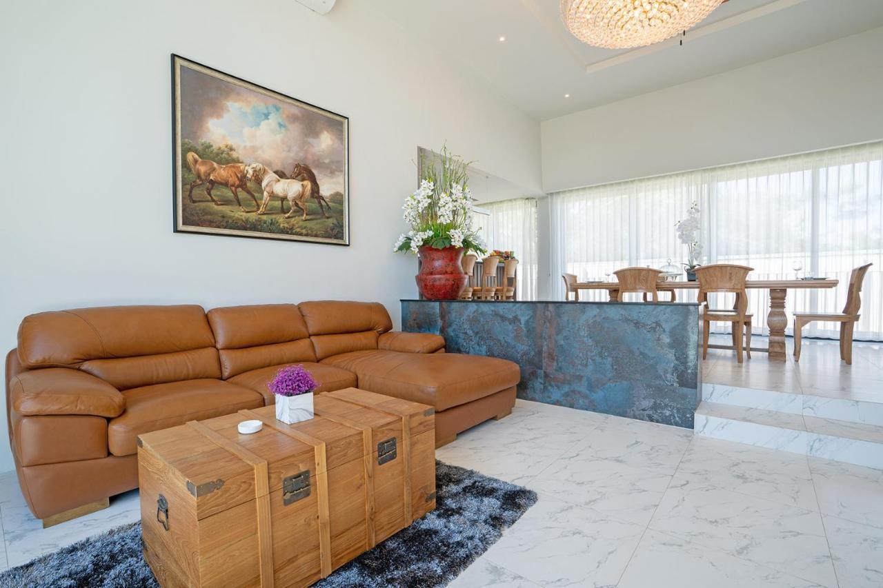 Gold Chariot Pool Villa, Phuket - Sha Plus Certified شاطئ بانغ تاو المظهر الخارجي الصورة